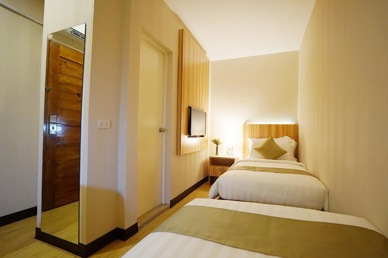 Baypark Hotel Calbayog Extérieur photo