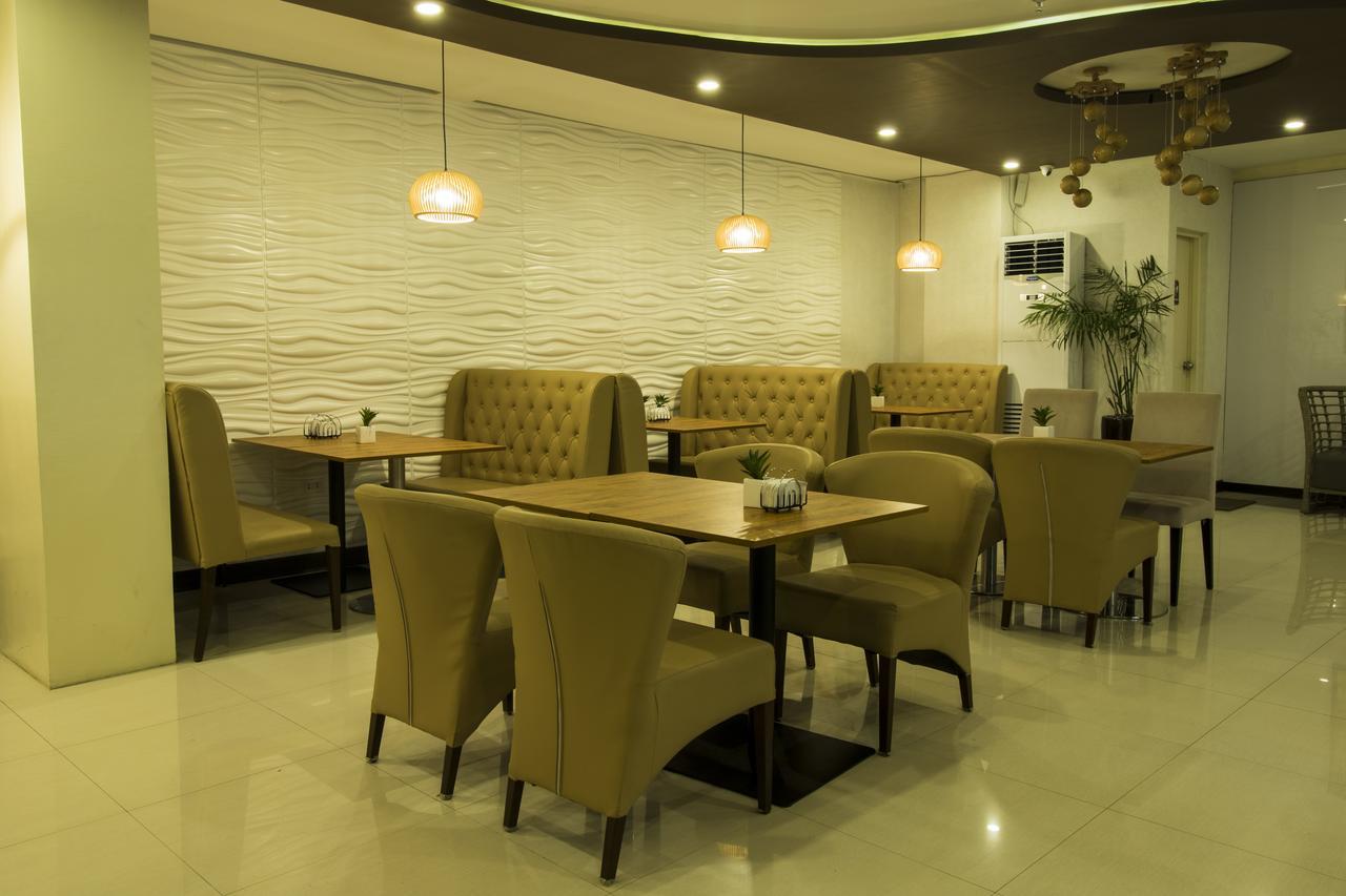 Baypark Hotel Calbayog Extérieur photo