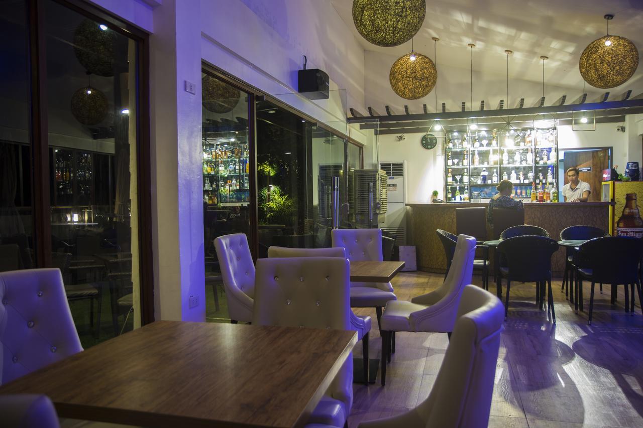 Baypark Hotel Calbayog Extérieur photo