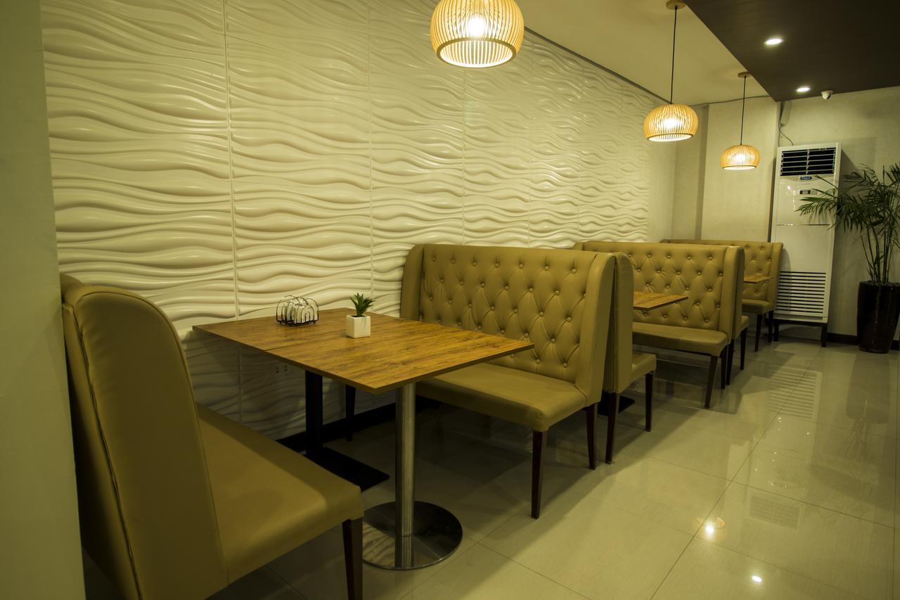 Baypark Hotel Calbayog Extérieur photo