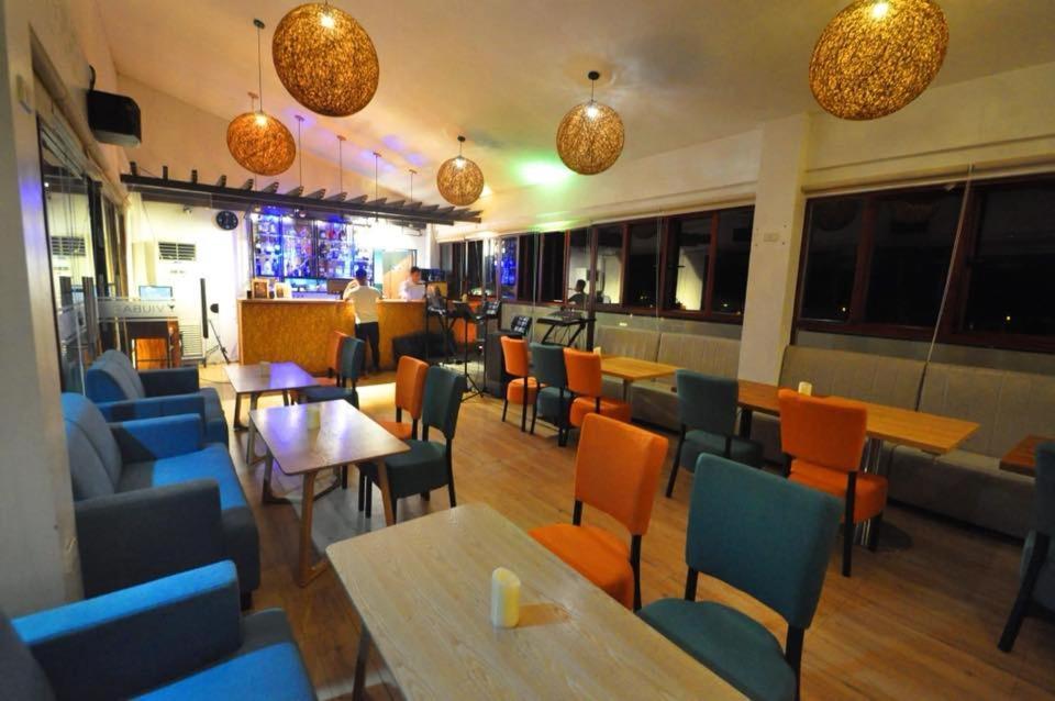 Baypark Hotel Calbayog Extérieur photo